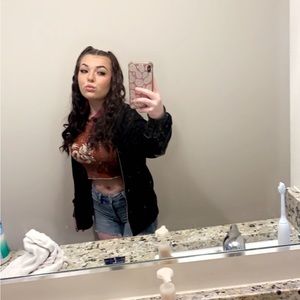 Meet your Posher, Kali